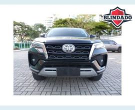 Veículo: HILUX SW4 2.8 D-4D (Listagem)