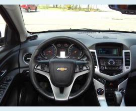 Veículo: CRUZE 1.8 LT 16V (Listagem)