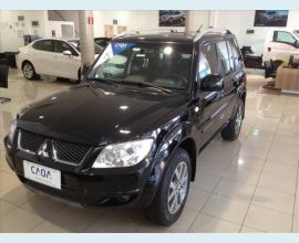 Veículo: PAJERO TR4 2.0 4X2 (Listagem)