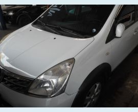 Veículo: LIVINA 1.8 SL (Listagem)