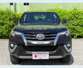 Veículo: HILUX SW4 2.8 SRX (Listagem)