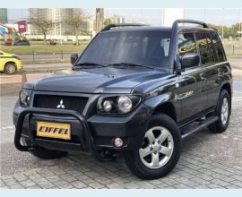 Veículo: PAJERO TR4 2.0 4X4 (Listagem)