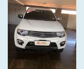 Veículo: L200 TRITON 3.2 HPE (Listagem)
