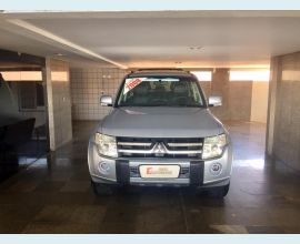 Veículo: PAJERO FULL 3.2 HPE (Listagem)