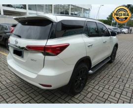 Veículo: HILUX SW4 2.8 SRX (Listagem)
