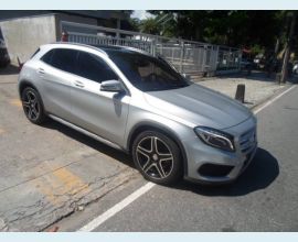 Veículo: GLA 250 2.0 16V (Listagem)