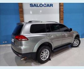 Veículo: PAJERO DAKAR 3.5 (Listagem)