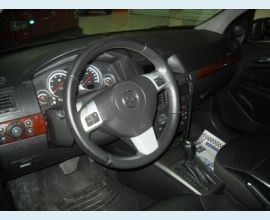 Veículo: VECTRA ELITE 4P (Listagem)