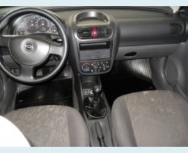 Veículo: CORSA SEDAN PREMIUM (Listagem)
