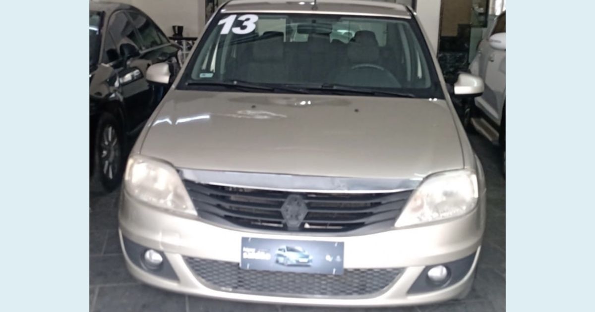 RENAULT LOGAN