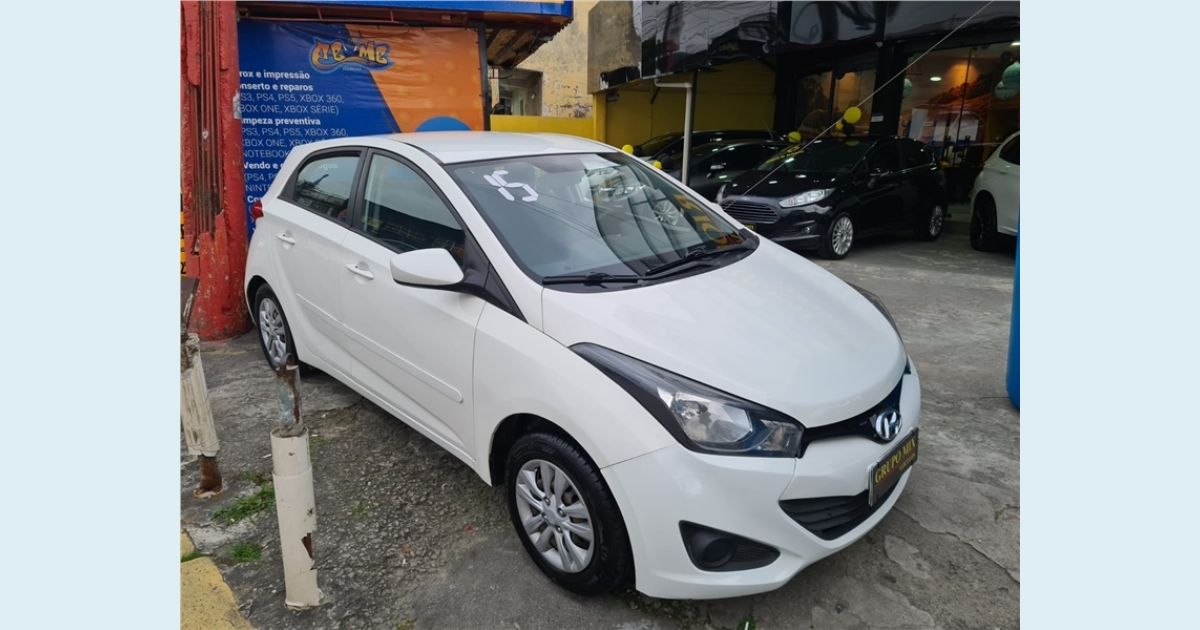HYUNDAI HB20
