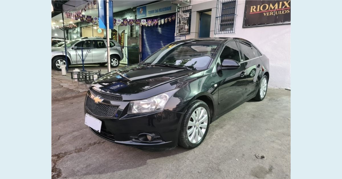 CHEVROLET CRUZE