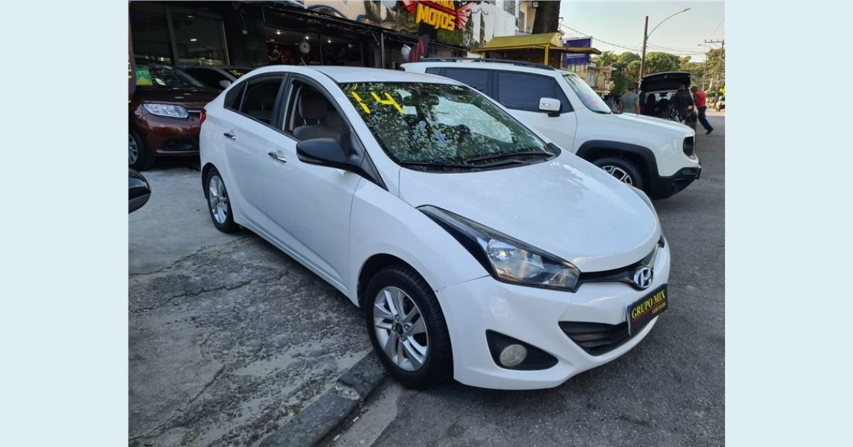 HYUNDAI HB20S