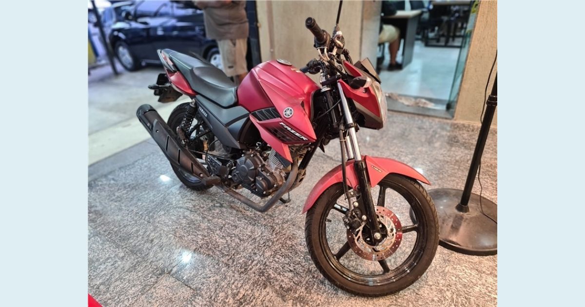 YAMAHA FAZER YS