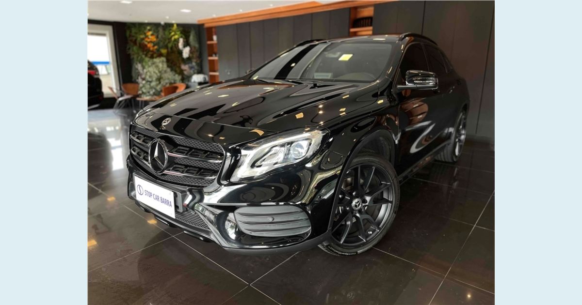 MERCEDES-BENZ GLA 250