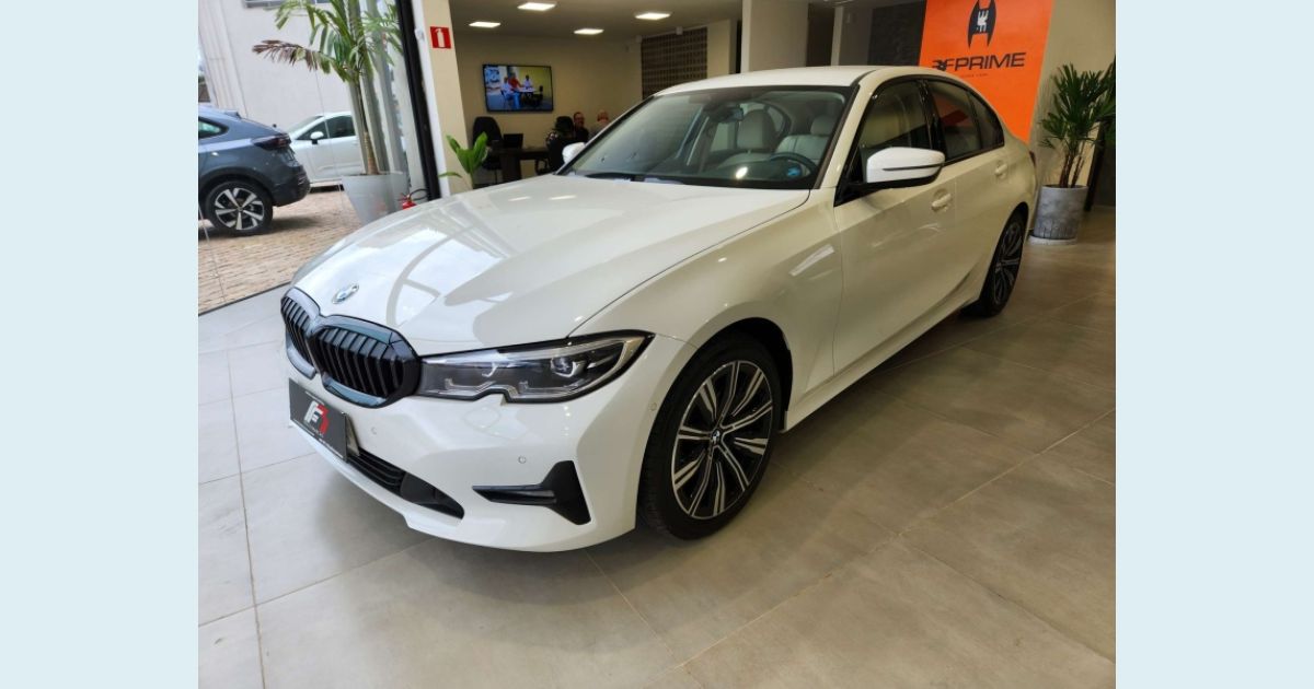 BMW 320i