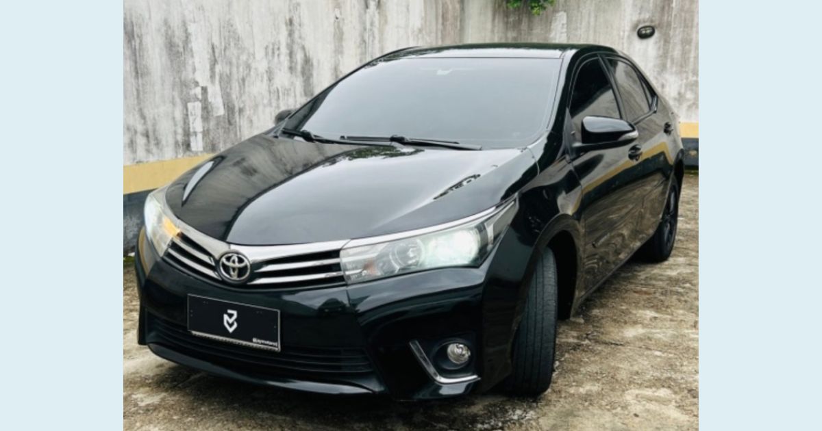 TOYOTA COROLLA