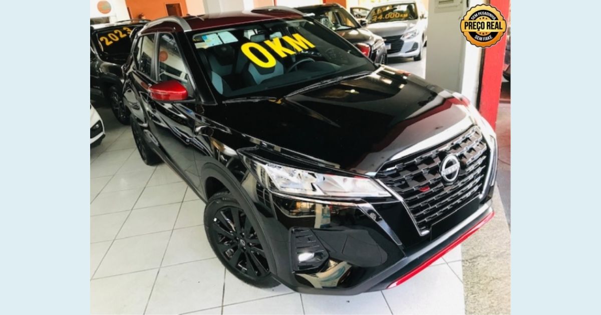 NISSAN KICKS