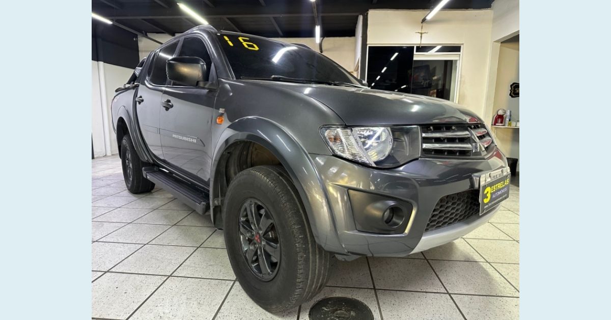 MITSUBISHI L200 TRITON