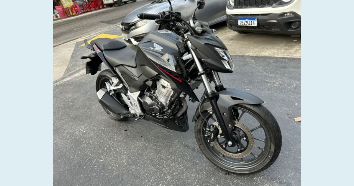 HONDA CB 300F