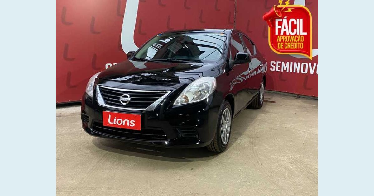 NISSAN VERSA