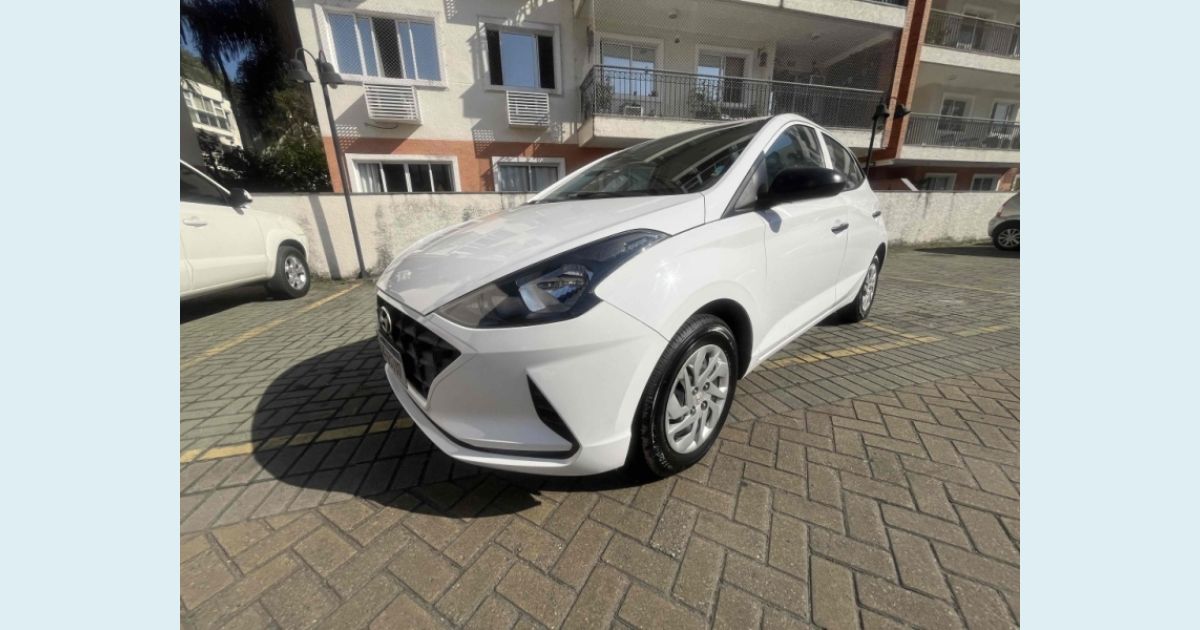 HYUNDAI HB20