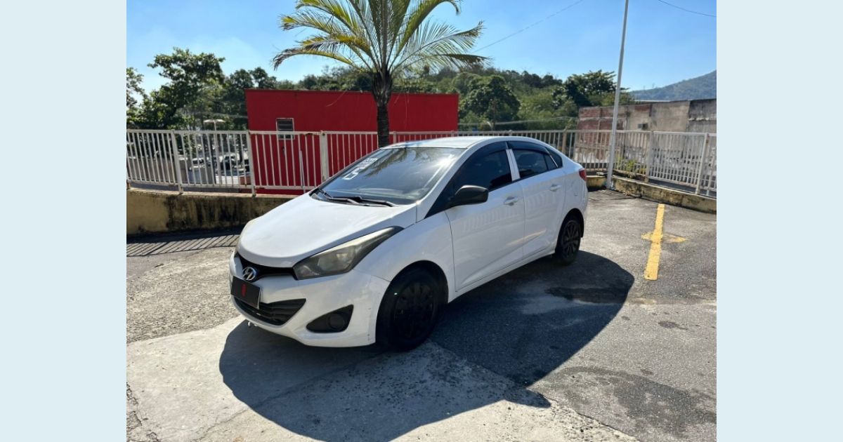 HYUNDAI HB20S
