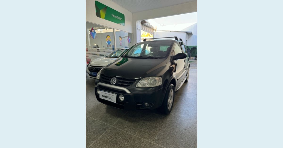 VOLKSWAGEN CROSSFOX