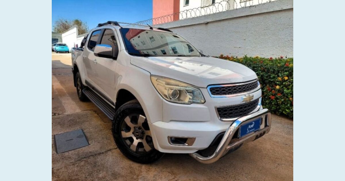 CHEVROLET S10