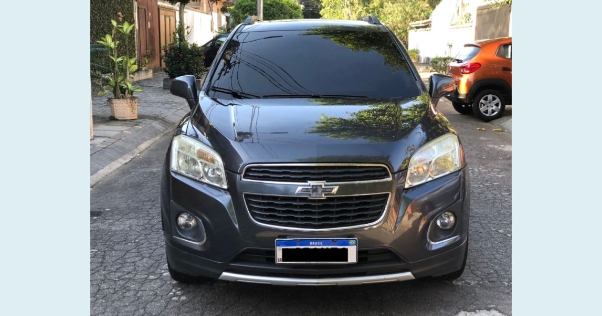 CHEVROLET TRACKER
