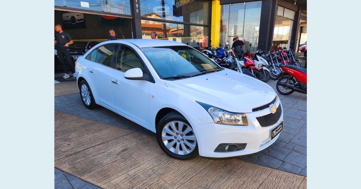 CHEVROLET CRUZE