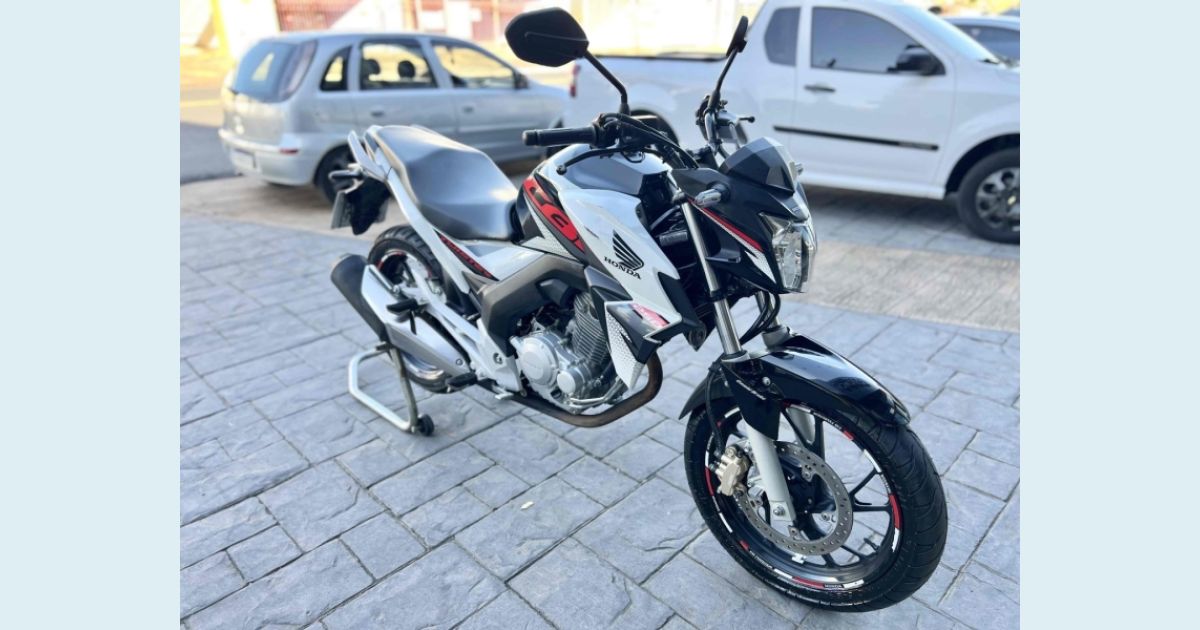 HONDA CB TWISTER