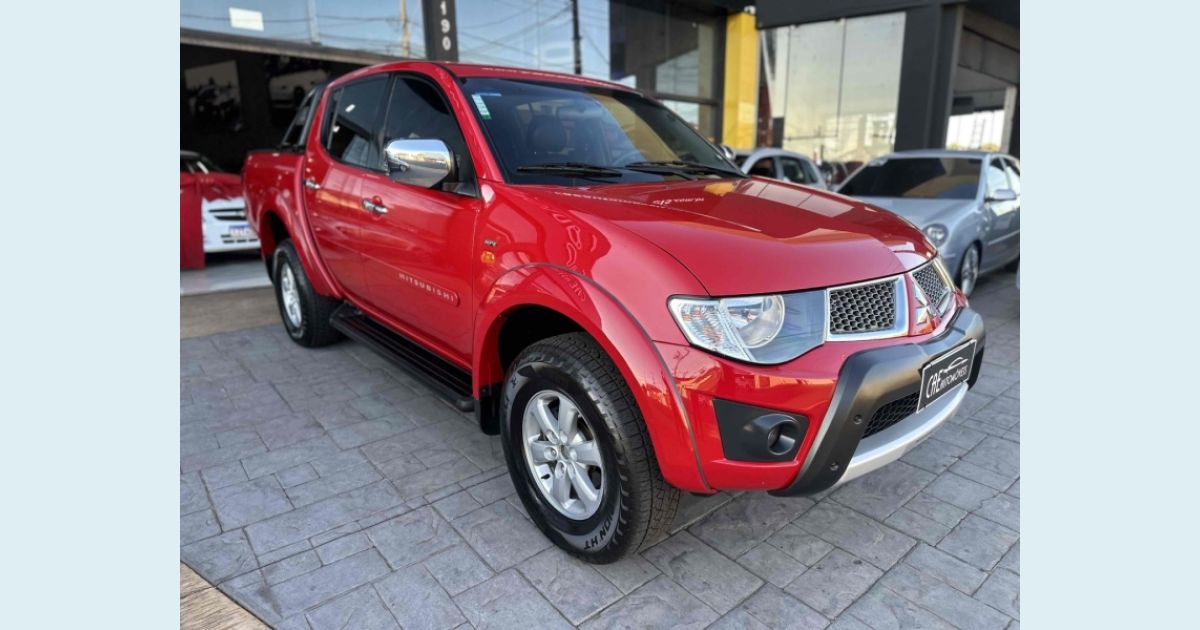 MITSUBISHI L200 TRITON