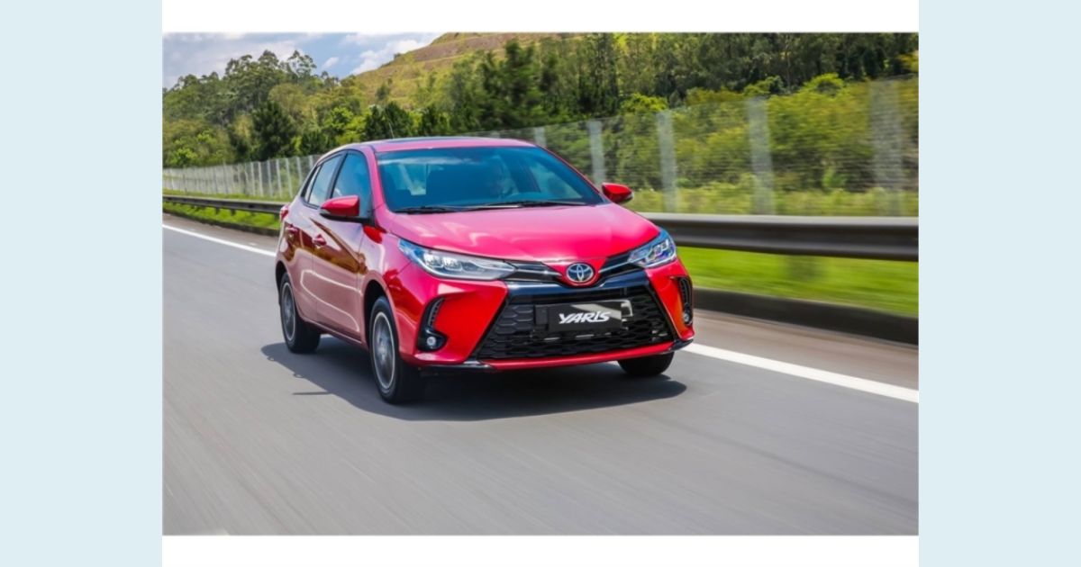 TOYOTA YARIS