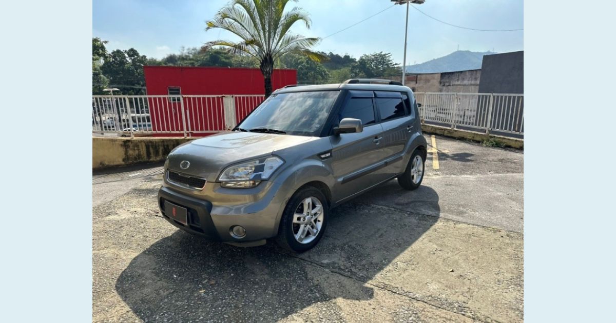 KIA SOUL