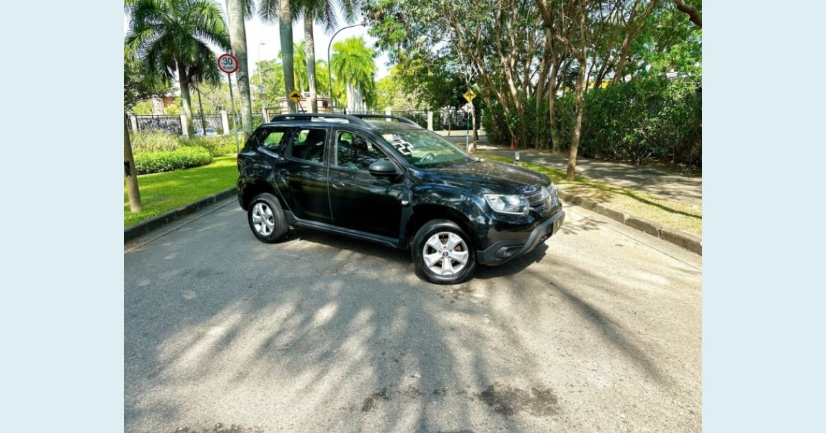 RENAULT DUSTER