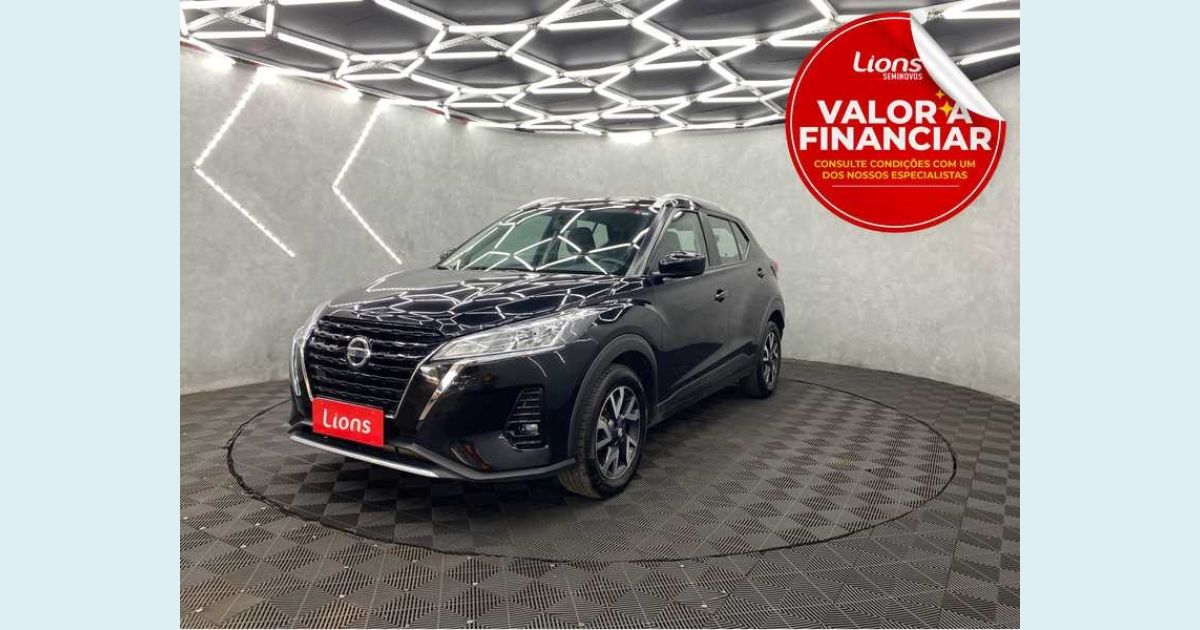 NISSAN KICKS