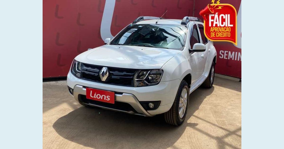 RENAULT DUSTER