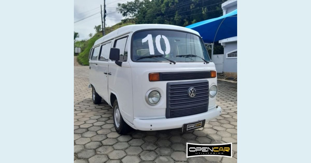 VOLKSWAGEN KOMBI