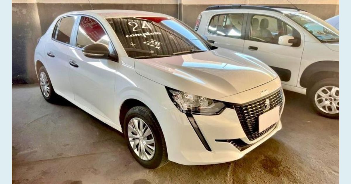 PEUGEOT 208