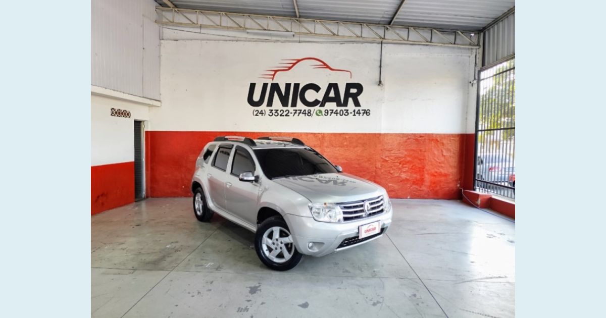RENAULT DUSTER