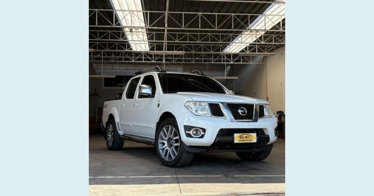 NISSAN FRONTIER
