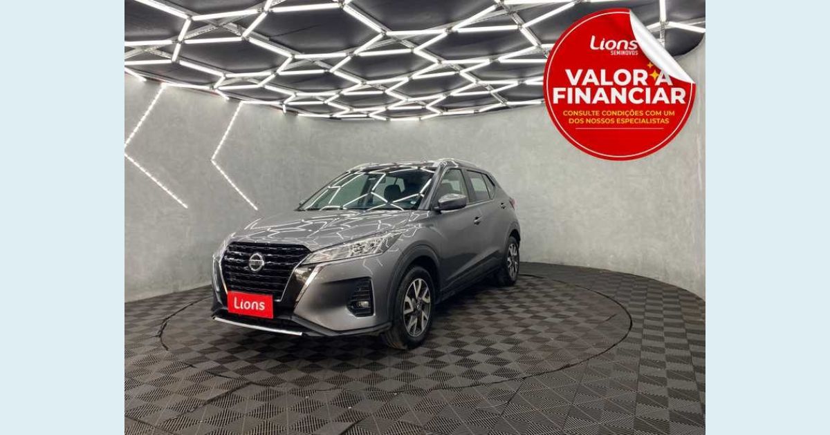 NISSAN KICKS