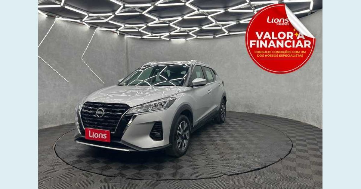 NISSAN KICKS