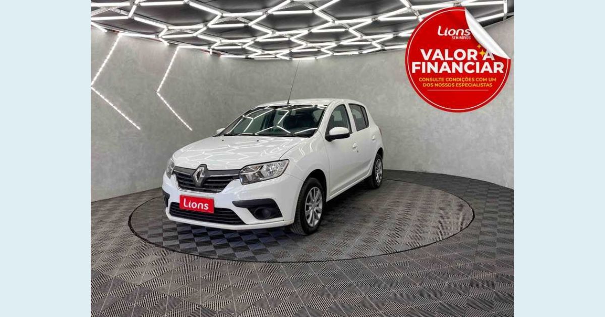 RENAULT SANDERO