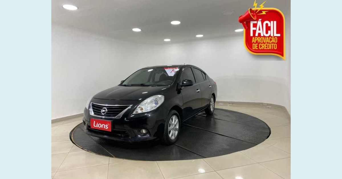 NISSAN VERSA