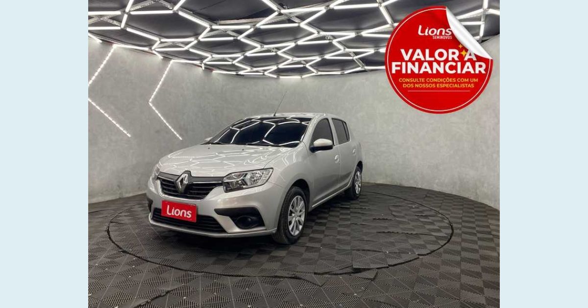 RENAULT SANDERO