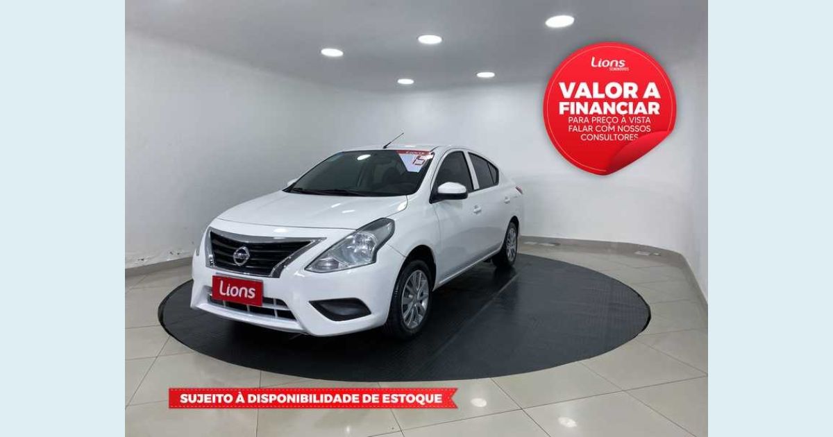 NISSAN VERSA