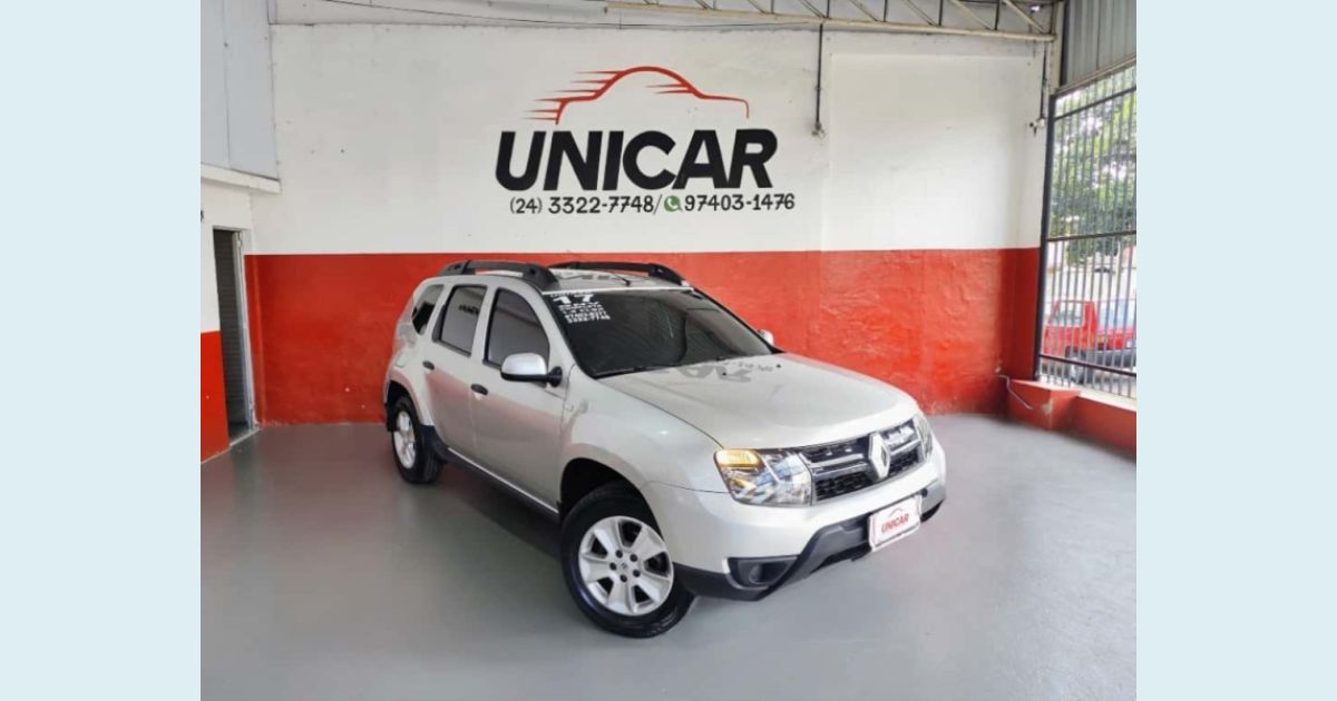 RENAULT DUSTER