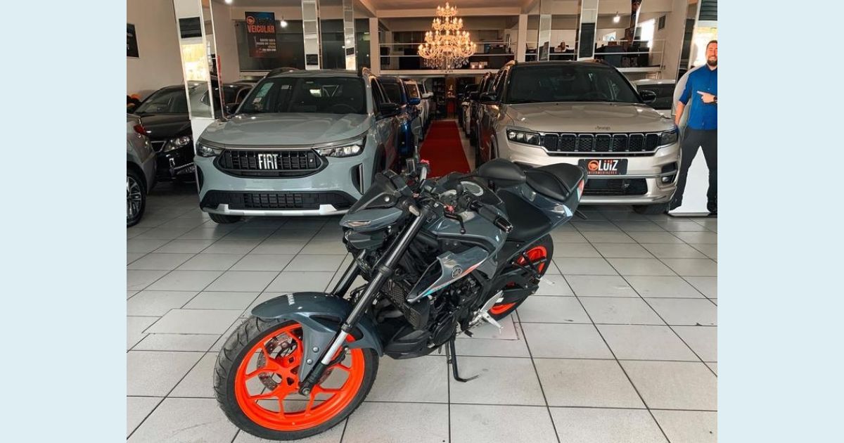 YAMAHA MT-03